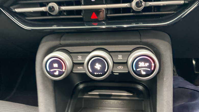 Skoda Kodiaq 2.0 TDI 193 SportLine 4X4 5dr DSG [7 Seat] Diesel Estate